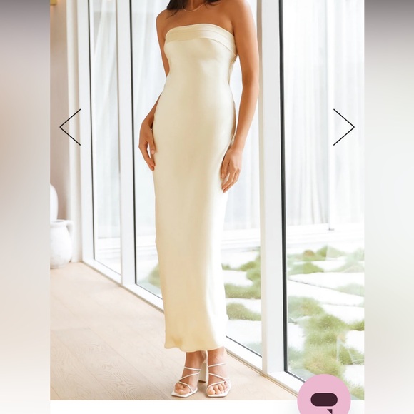 Hello Molly RUN TO THE TOP SATIN MAXI
DRESS YELLOW - Picture 6 of 10